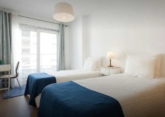 Διαμέρισμα Modern For Family And Group Of Friends
